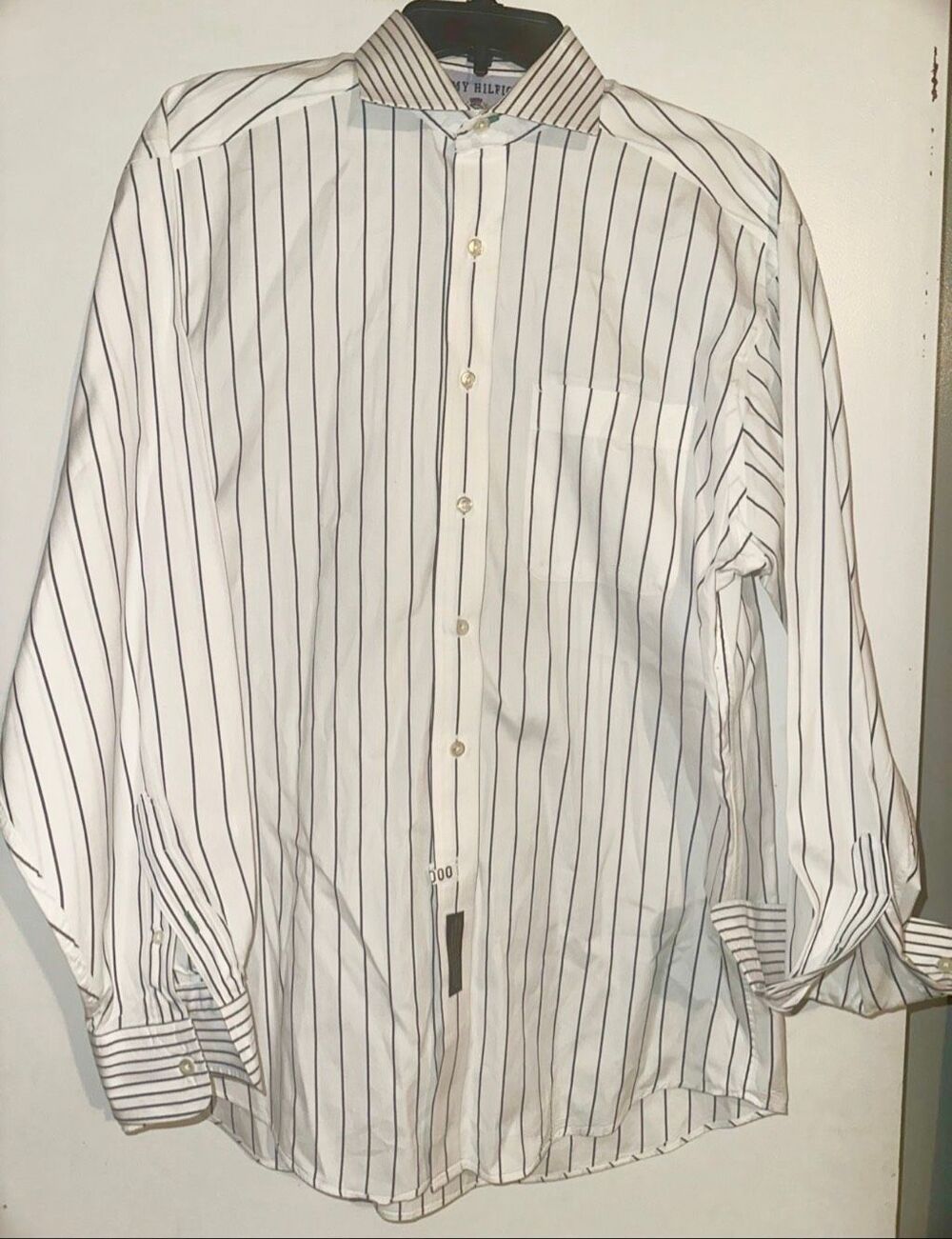 Vintage Tommy Hilfiger Men's Blue Striped Oxford Button Down 15 32 Shirt button